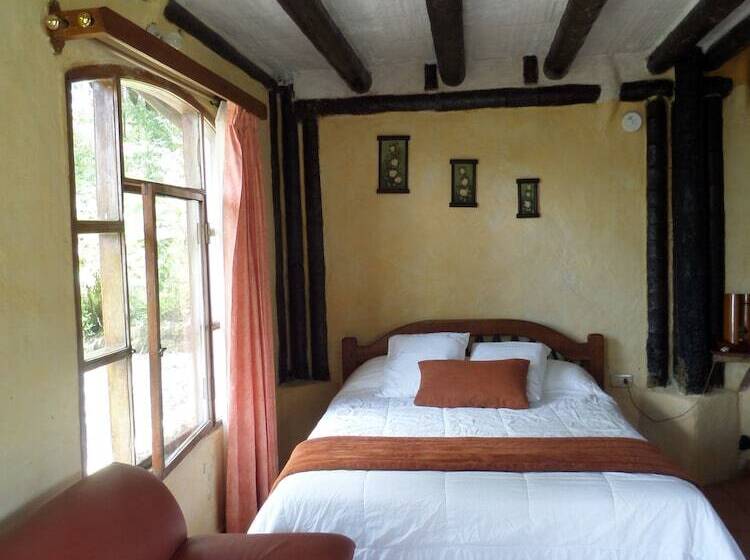 فندق Hosteria El Encanto