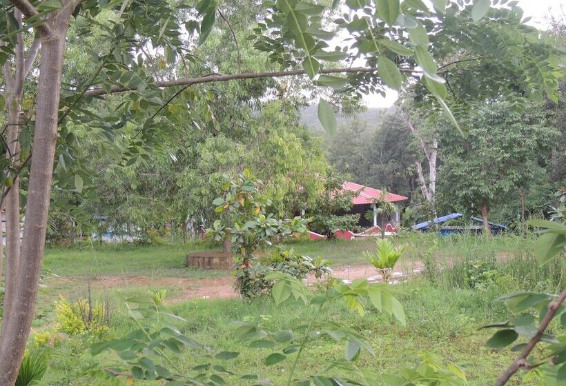 酒店 Jungle Nest Homestay