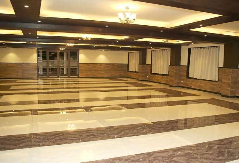 ホテル Lavanya Palace
