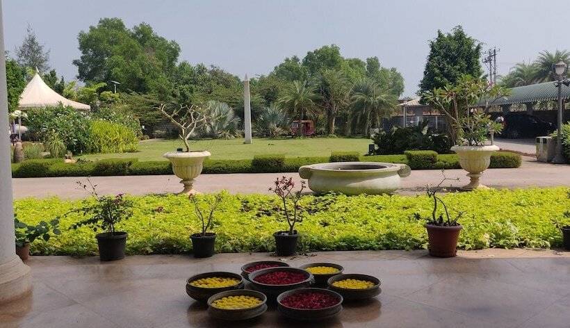 酒店 Uva Meridian Bay Resort And Spa