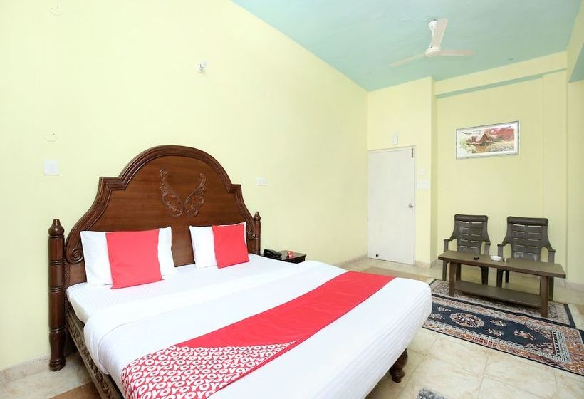 فندق Oyo 15710  Vikrant