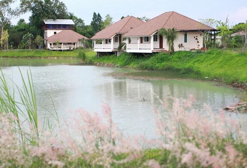 فندق Pirom Lake And Resort
