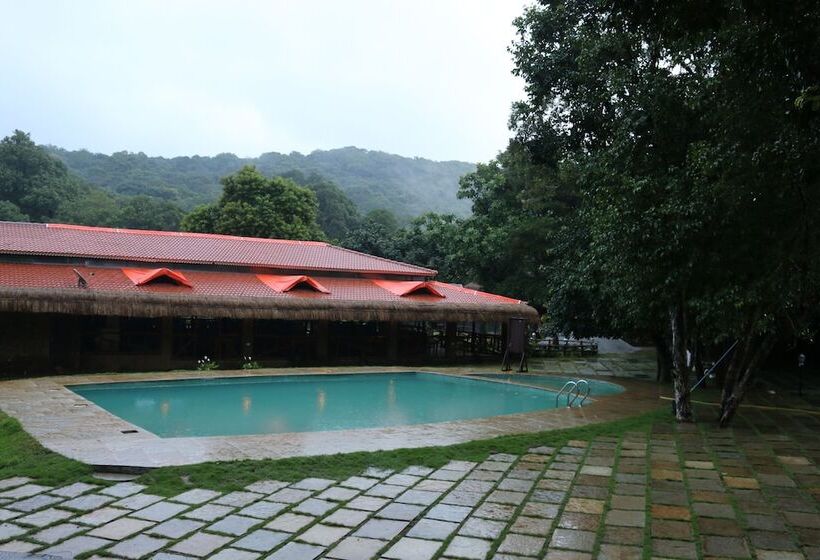 酒店 Shangri La Jungle Resort