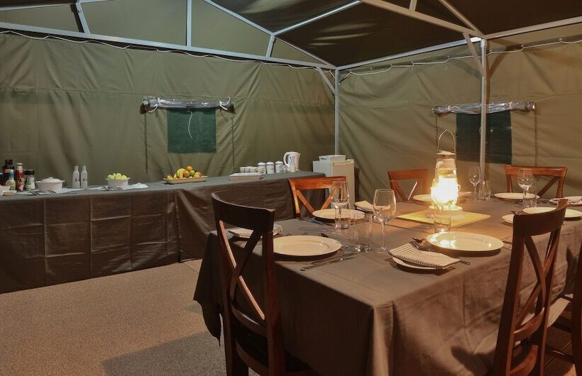ホテル Tented Adventures Pilanesberg