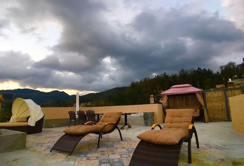 酒店 The Twelve Manor•terraces Lodge