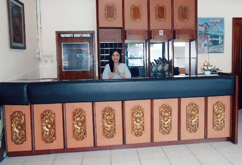 هتل Urban Malioboro Km 0