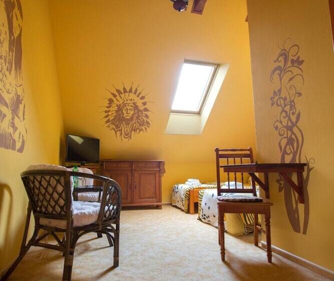 پانسیون Penzion Country Steak Restaurant