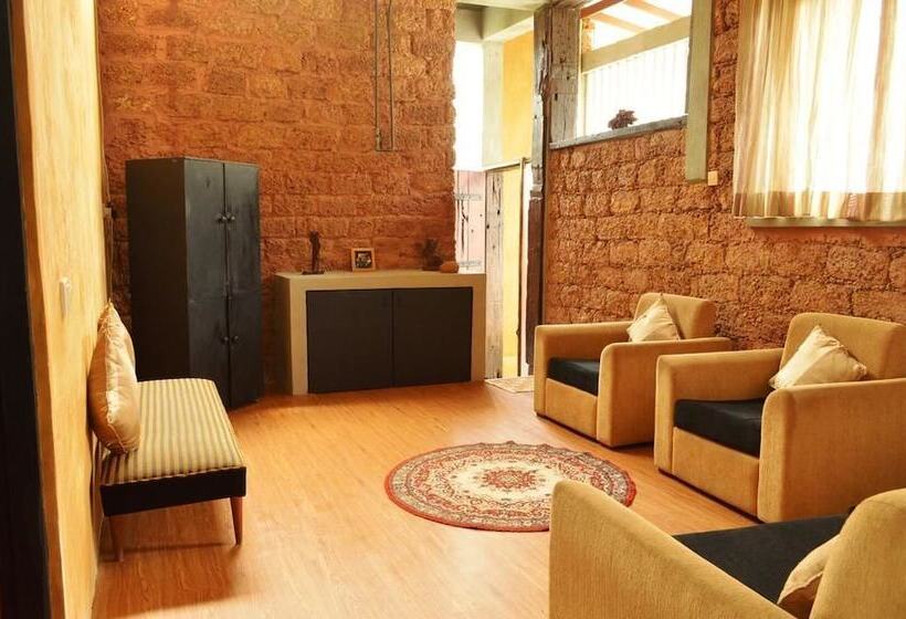 Пансион Wild Sands Beach Villa