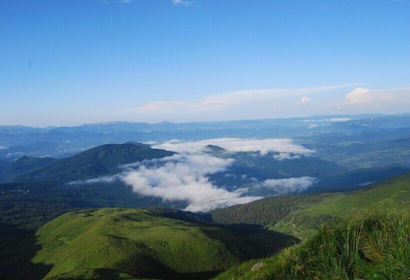 بنسيون Zelena Dacha