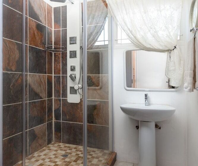 Gariep Dam Sunrose Group Of Guest Houses