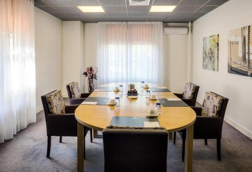 Hampshire Hotel   Avenarius