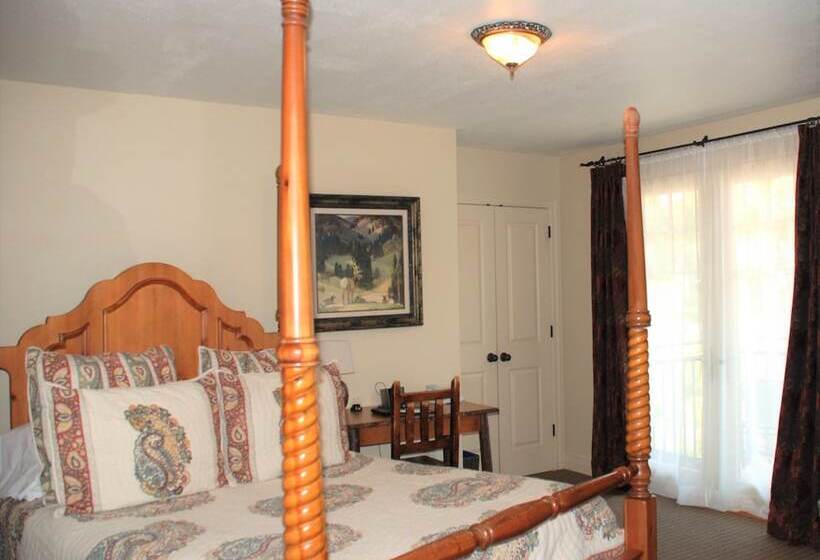 هتل Annabelle Inn