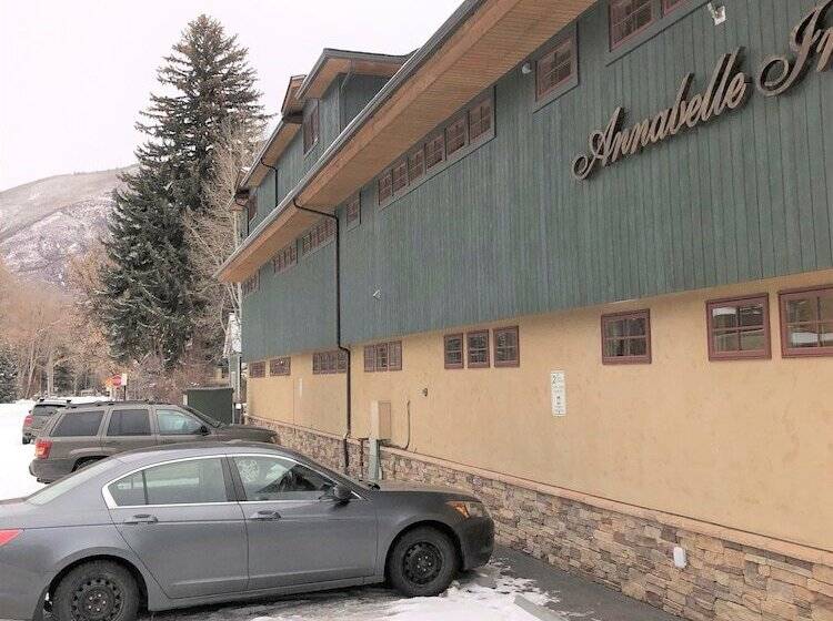 هتل Annabelle Inn