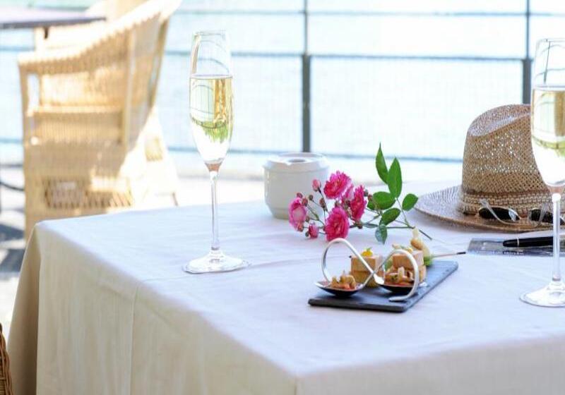فندق Brindos, Lac & Château   Relais & Châteaux   Anglet Biarritz