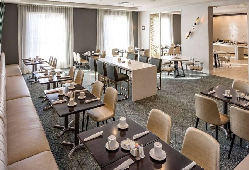 בית מלון כפרי Doubletree By Hilton Boston Logan Airport Chelsea