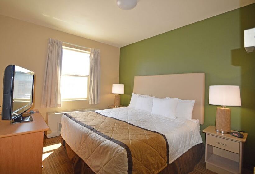בית מלון כפרי Extended Stay America Suites  Juneau  Shell Simmons Drive
