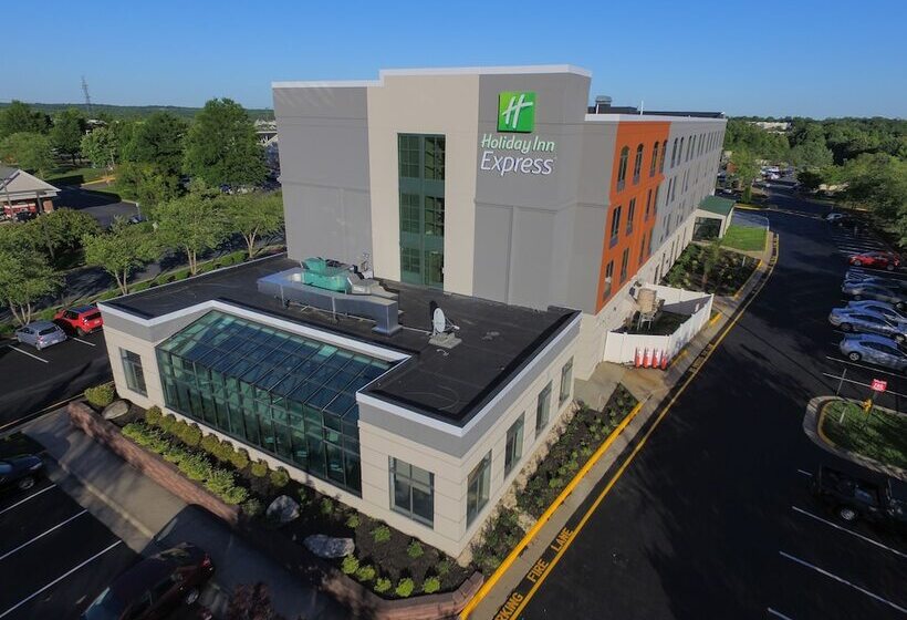 فندق Holiday Inn Express Quantico   Stafford, An Ihg