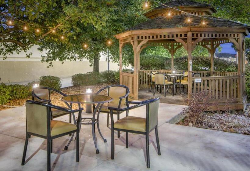 בית מלון כפרי Holiday Inn Express & Suites Longview North, An Ihg