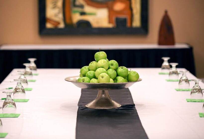 호텔 Holiday Inn St. Paul Northeast   Lake Elmo, An Ihg
