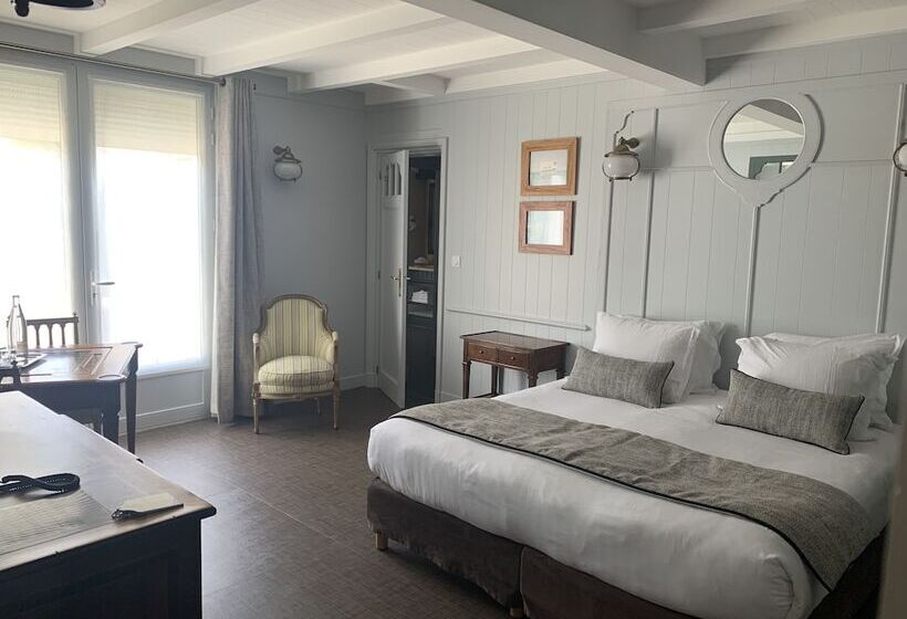 هتل Hr Hôtel & Spa Marin