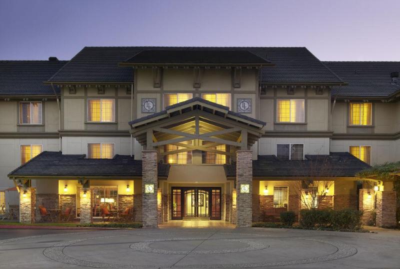 Отель Larkspur Landing Extended Stay Suites Sunnyvale