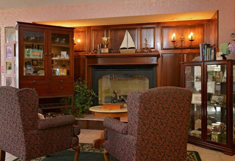 هتل Our Guest Inn And Suites   Downtown