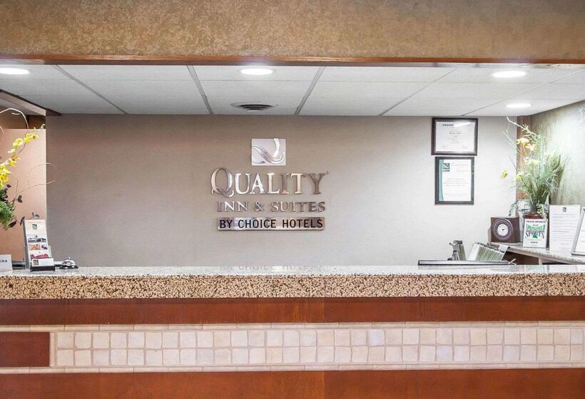 هتل Quality Inn & Suites North