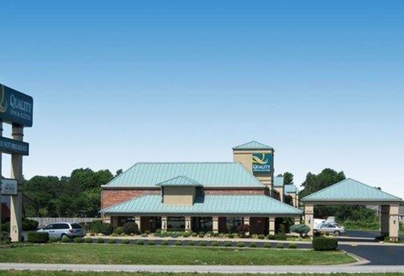 هتل Quality Inn & Suites North
