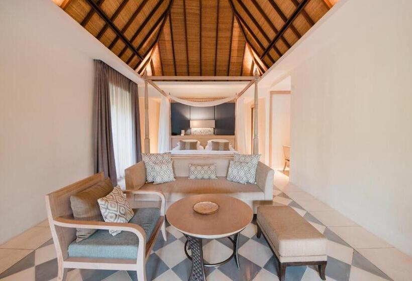 هتل Ramayana Suites And Resort