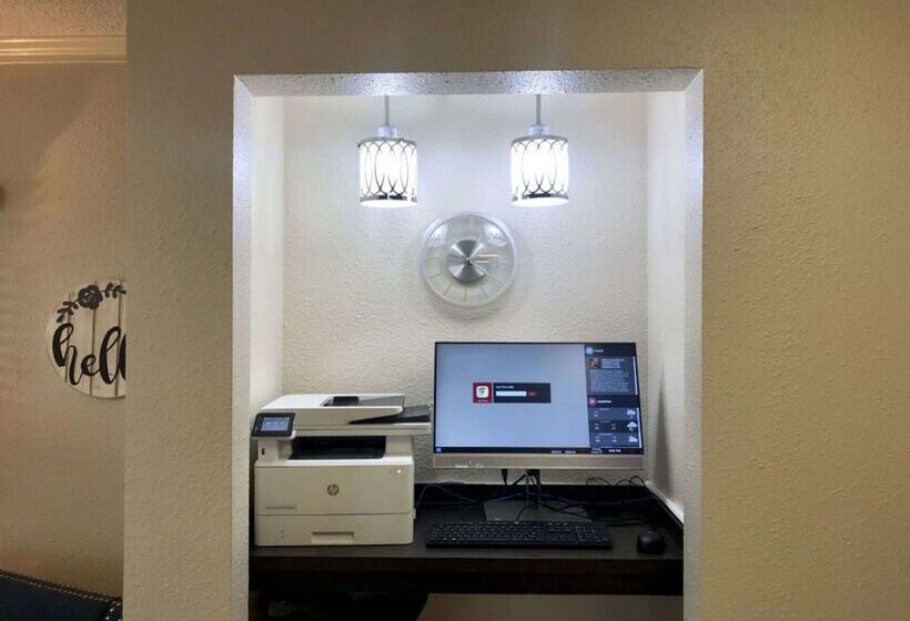 בית מלון כפרי Sonesta Simply Suites Denver West Federal Center
