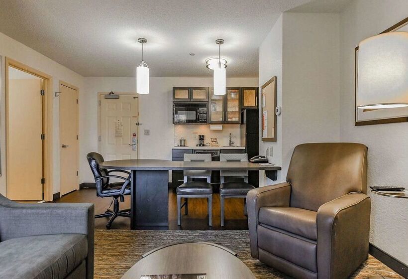 호텔 Sonesta Simply Suites Philadelphia Mount Laurel