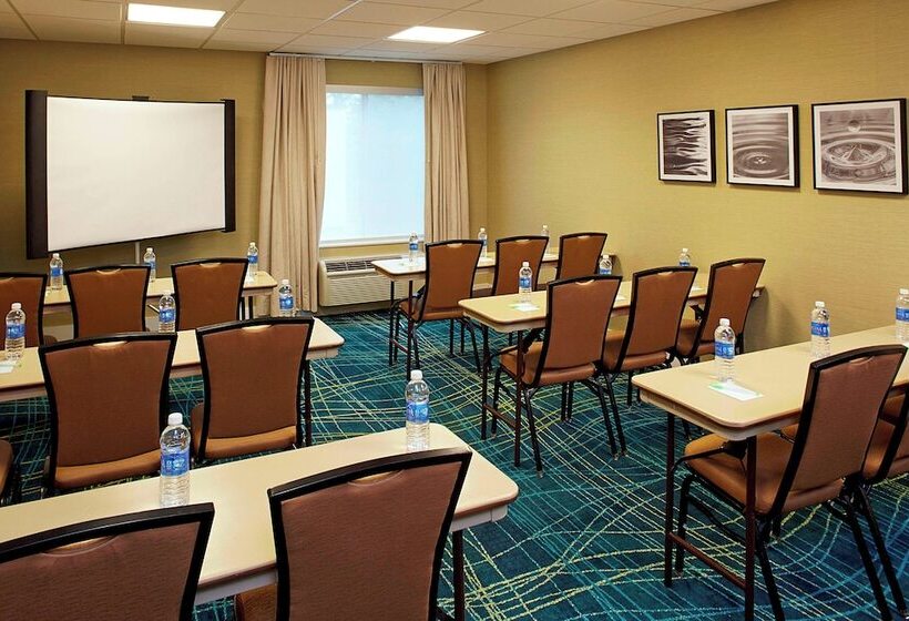 فندق Springhill Suites By Marriott Atlanta Six Flags