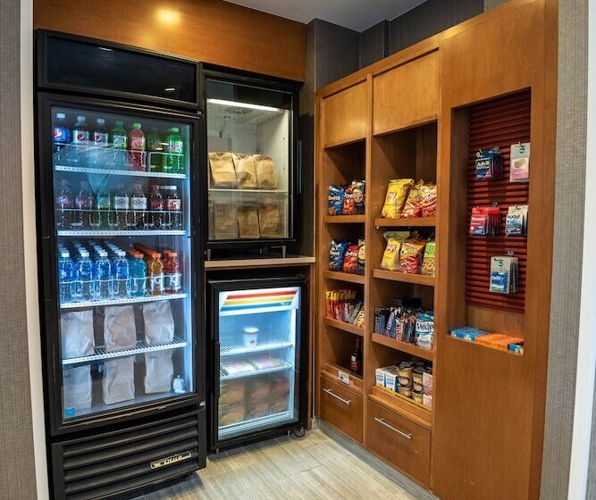 هتل Springhill Suites Columbus Airport Gahanna