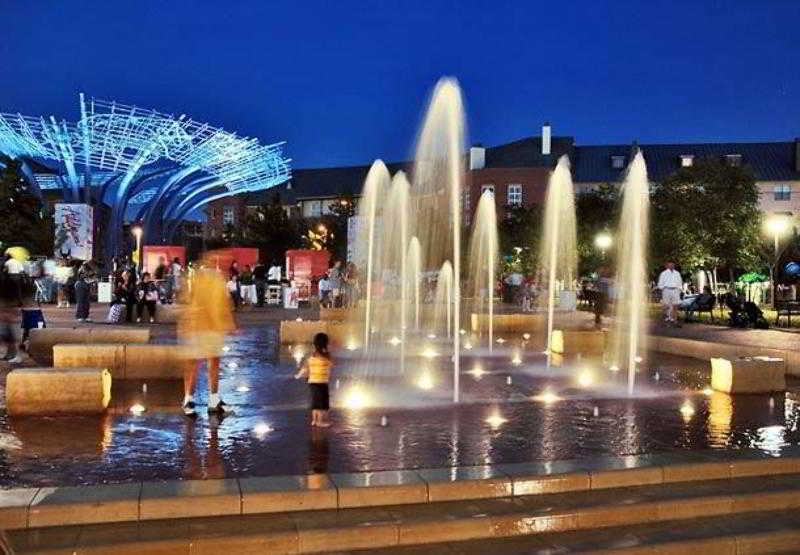 هتل Springhill Suites Dallas Addison/quorum Drive