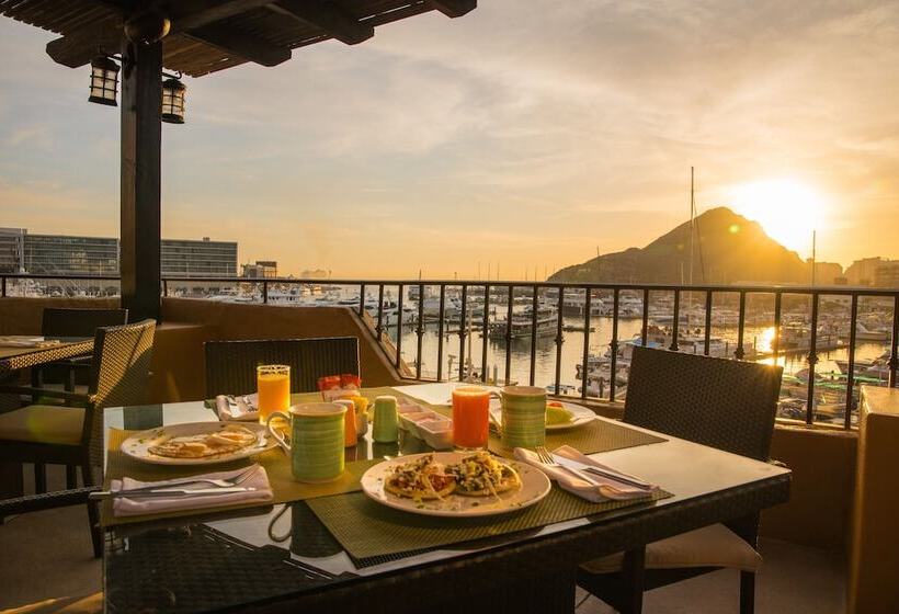 هتل Tesoro Los Cabos