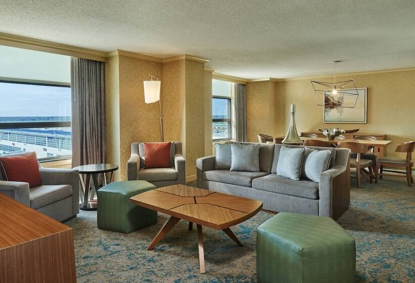 هتل The Westin Detroit Metropolitan Airport
