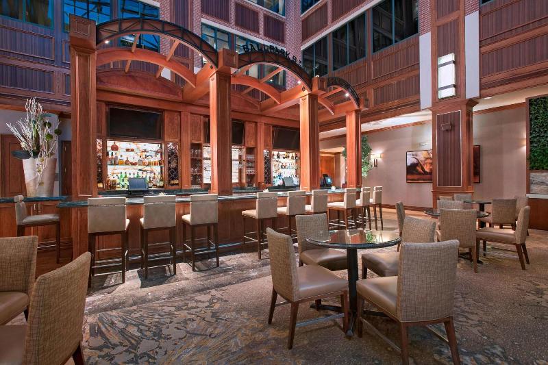 هتل The Westin Houston Downtown