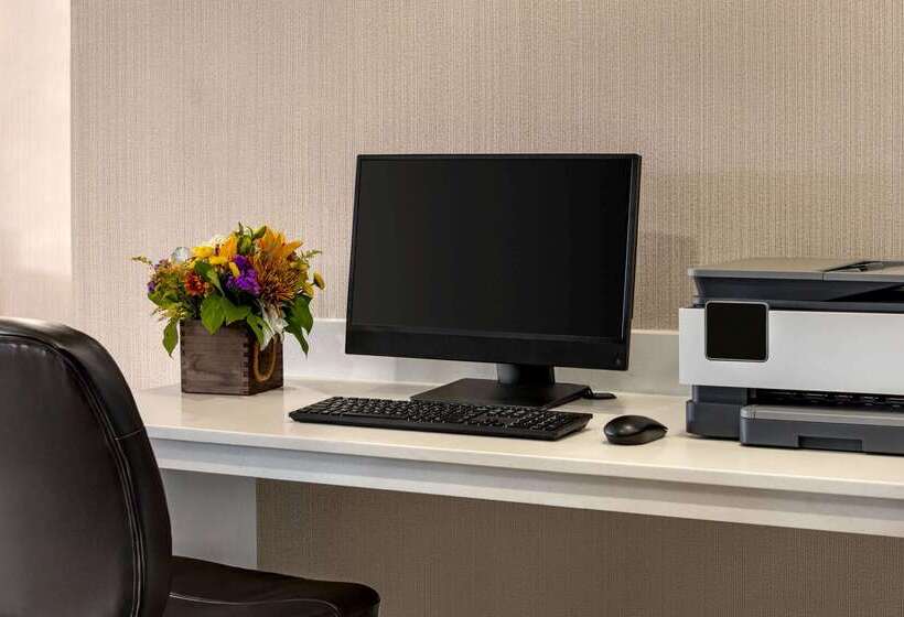 هتل Wingate By Wyndham Wilmington