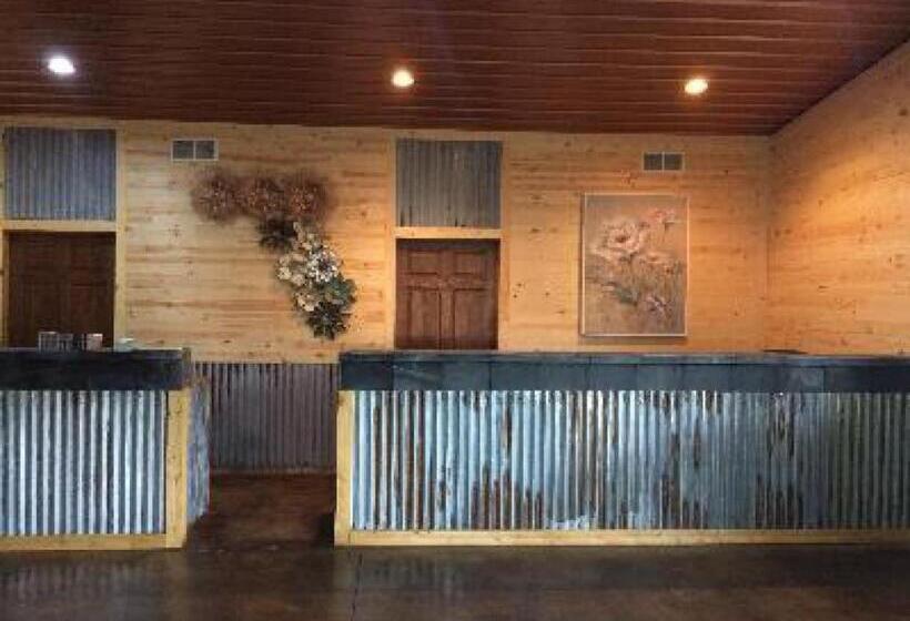 旅馆 Big Horse Inn And Suites