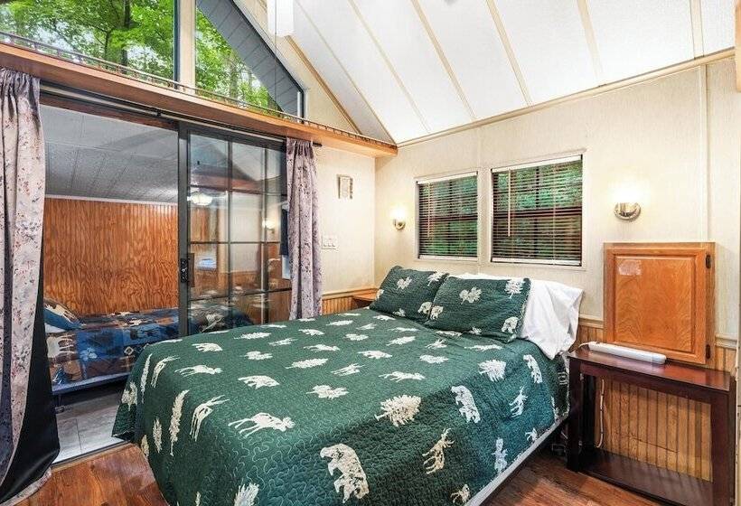 호스텔 Cascades Inn