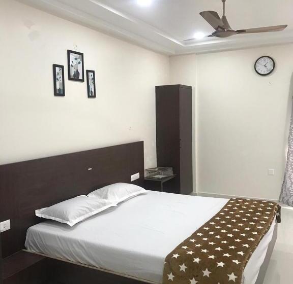 فندق صغير Sri Krishna Residency