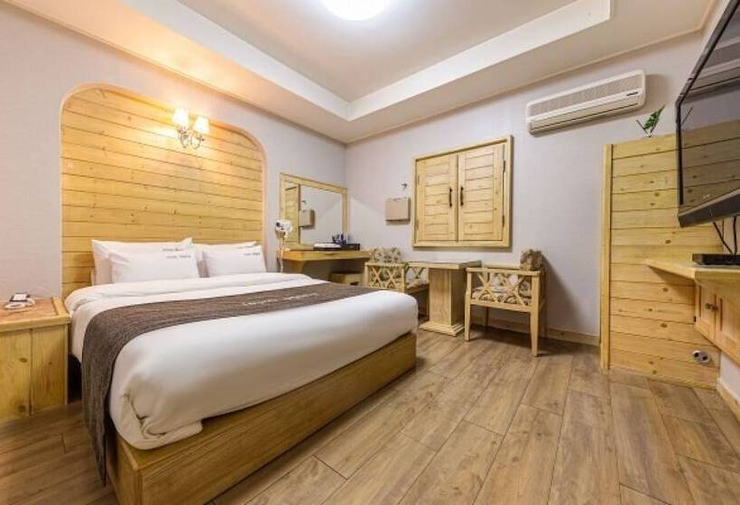 בית מלון כפרי Eumseong Haru