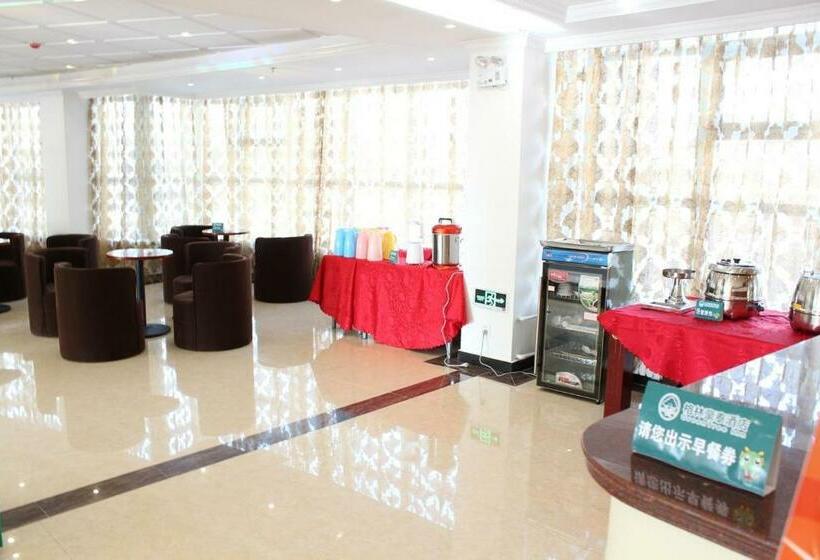 فندق Greentree Inn Jinan Licheng District Fenghuang Road High Speed Railway East Station Express
