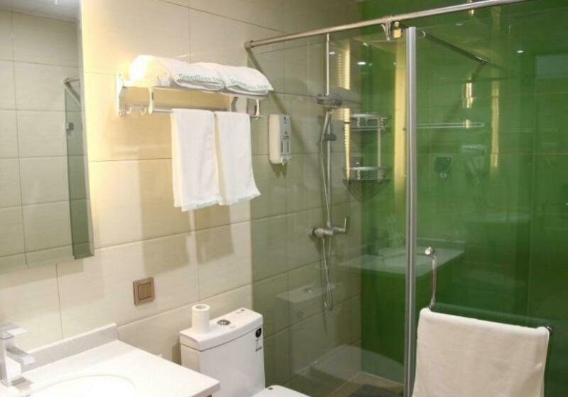 فندق Greentree Inn Jinan Licheng District Fenghuang Road High Speed Railway East Station Express