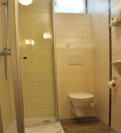 ホテル Gästehaus Schmitt Und Tacheles Landrestaurant