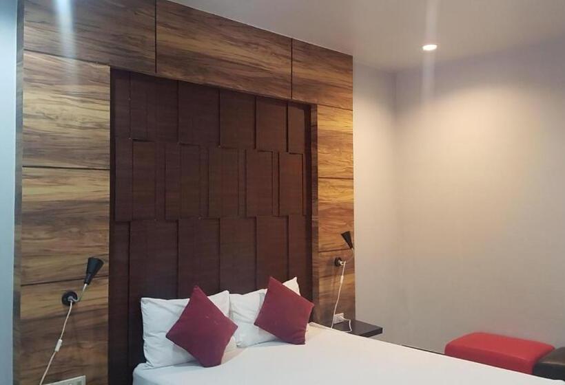 酒店 Baan Bangkok 97