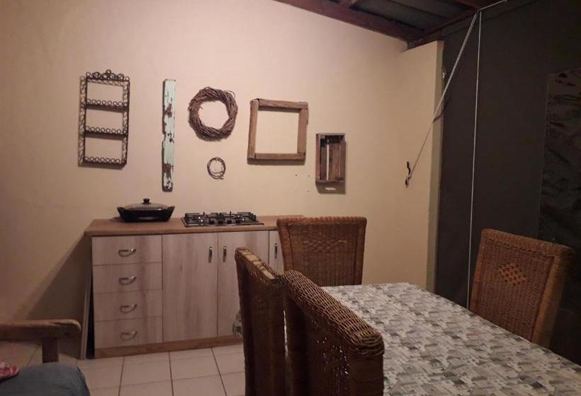 צימר Calvinia Guesthouse