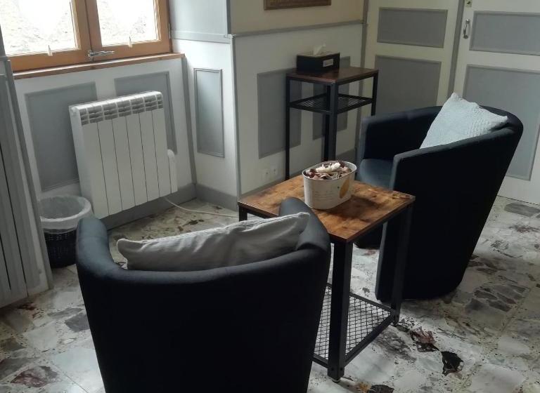 مبيت وإفطار No.15 Chambre Dhote