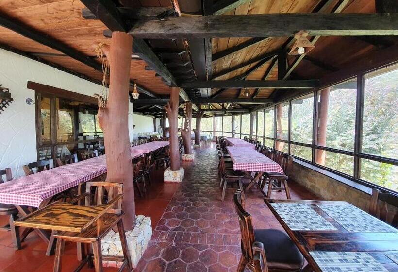 ホテル Hacienda Buenos Aires En Iza