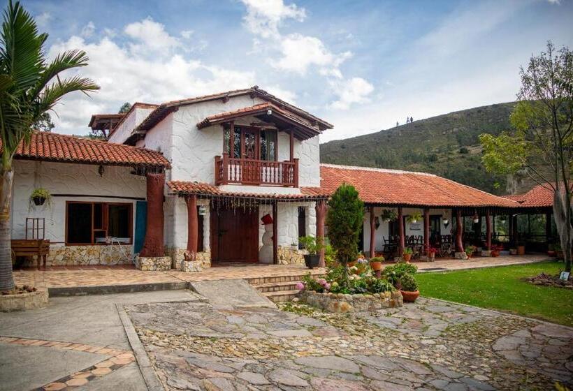 ホテル Hacienda Buenos Aires En Iza